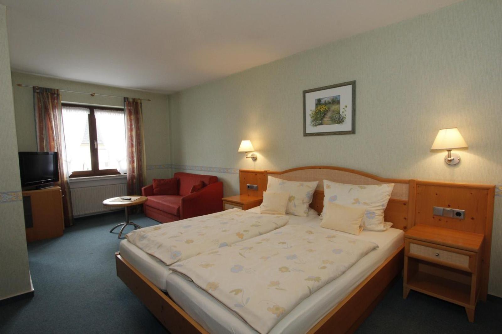 Hotel-Garni-Kachelburg Dieblich Dış mekan fotoğraf